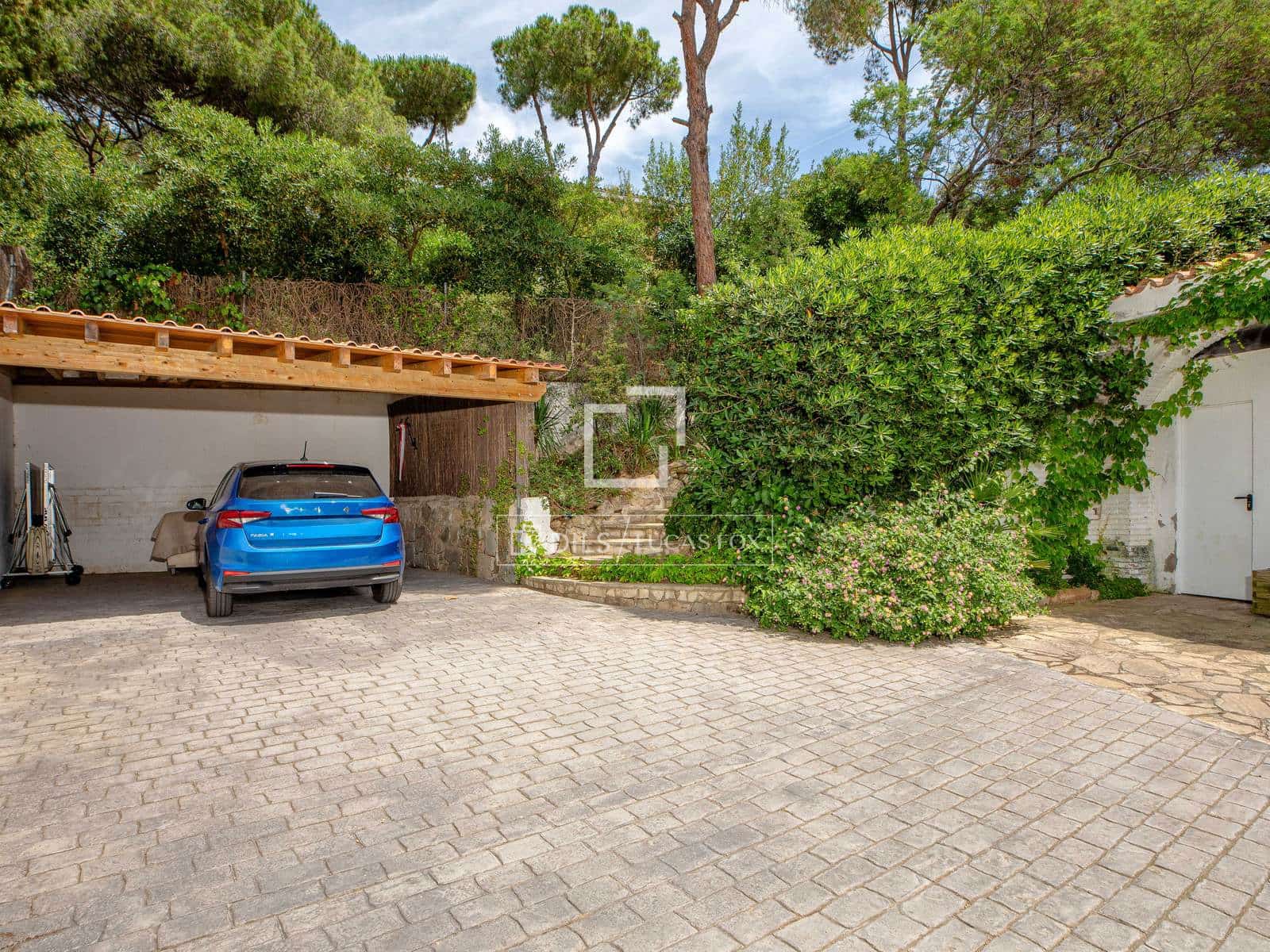 5 quarto Moradia para venda em Cabrils com piscina garagem - 1 420 000 € (Ref: 10041330)