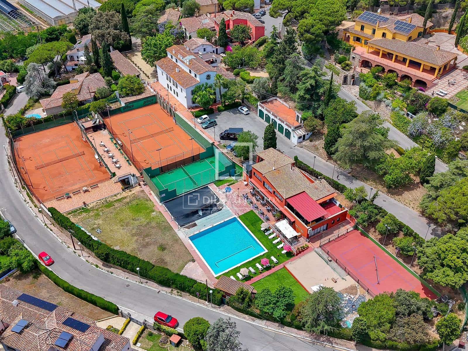 5 quarto Moradia para venda em Cabrils com piscina garagem - 1 420 000 € (Ref: 10041330)