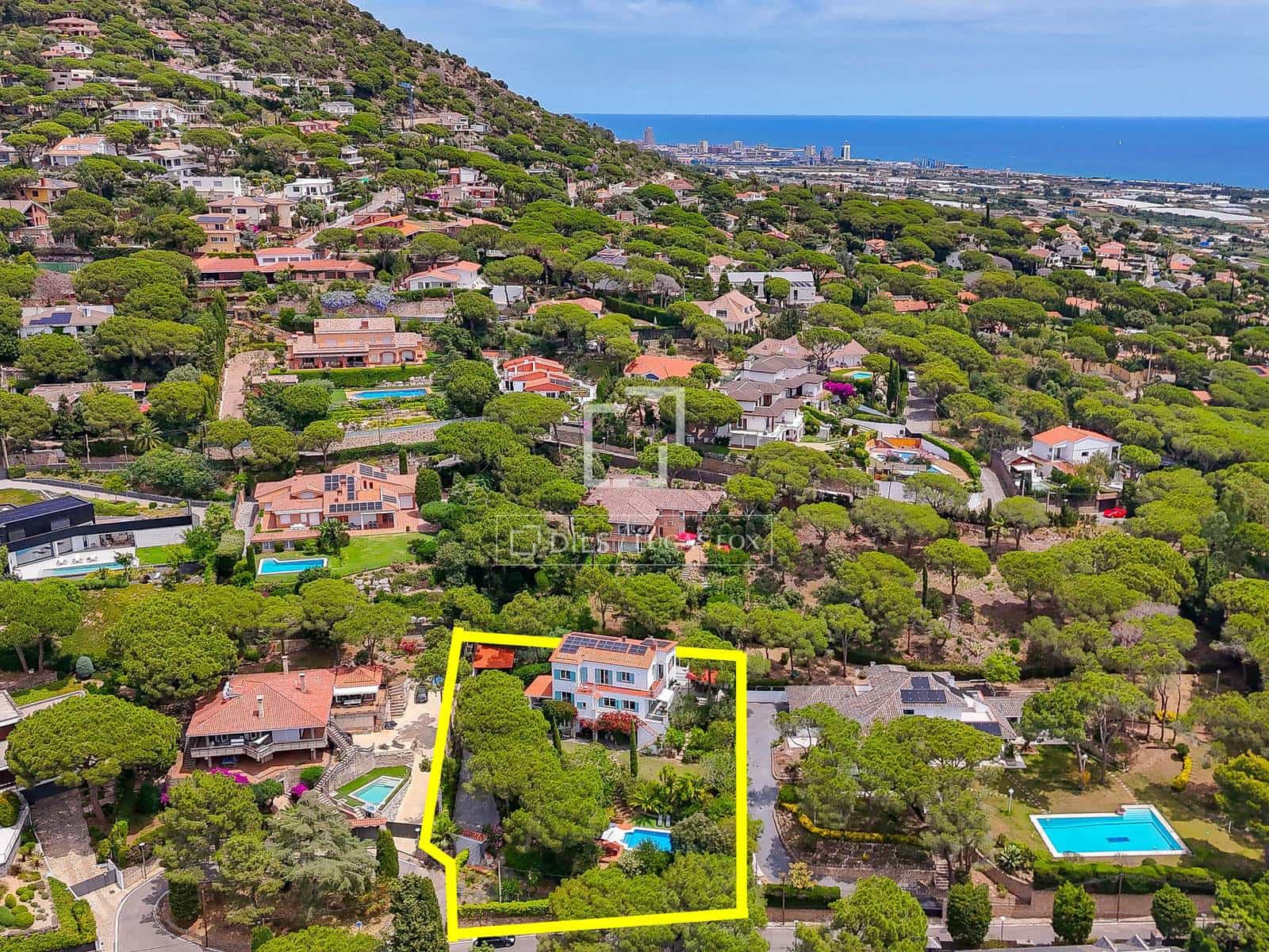 5 quarto Moradia para venda em Cabrils com piscina garagem - 1 420 000 € (Ref: 10041330)