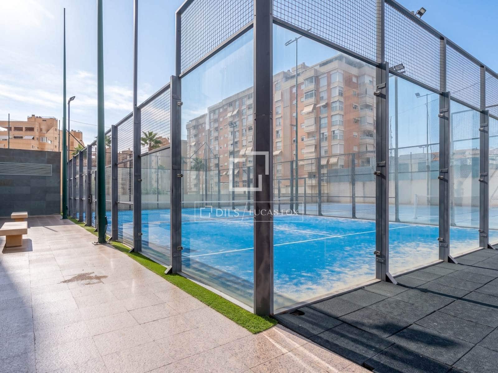 4 chambre Appartement à vendre à Alicante ville avec piscine garage - 1 200 000 € (Ref: 10041828)