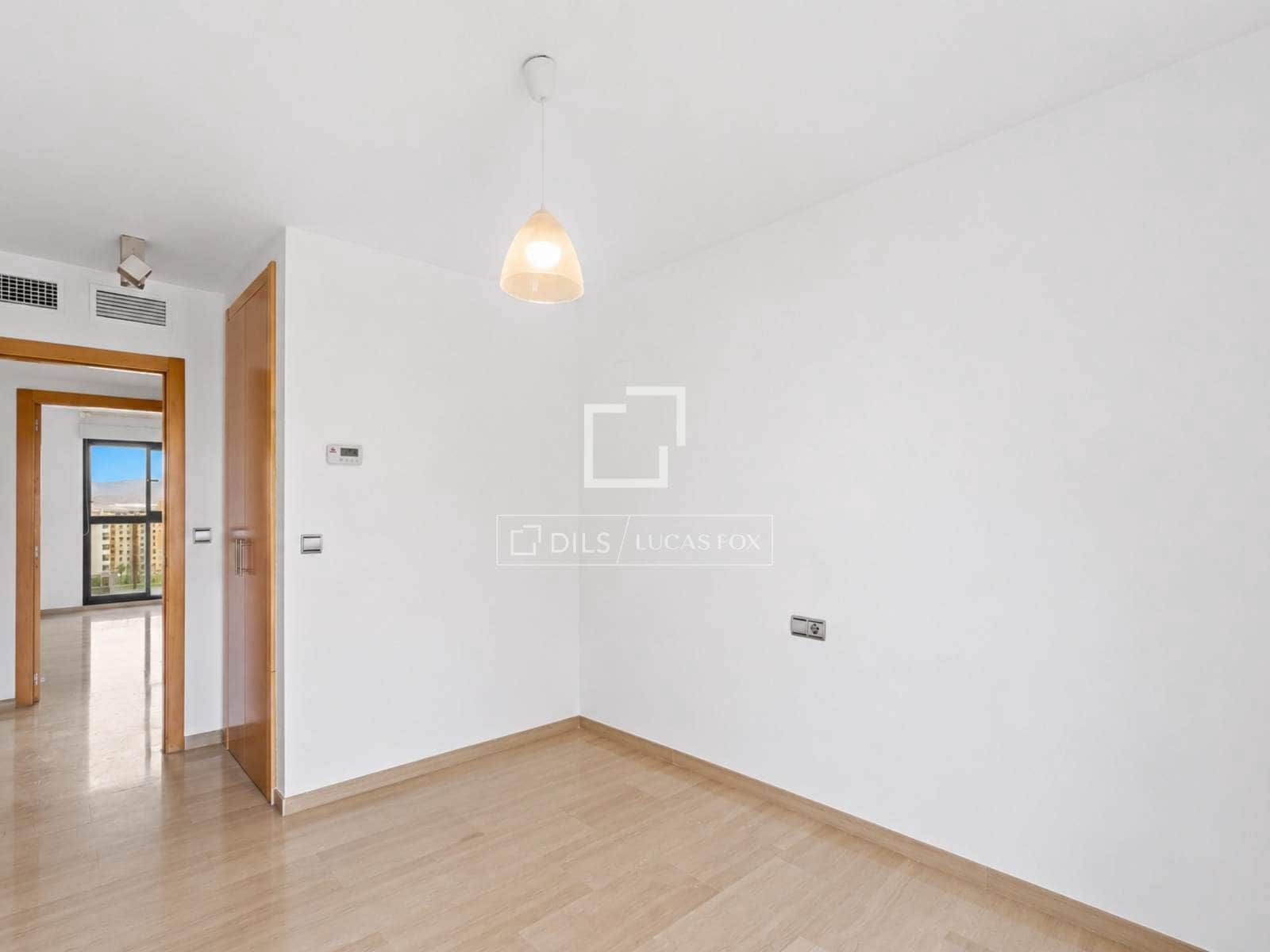 4 chambre Appartement à vendre à Alicante ville avec piscine garage - 1 200 000 € (Ref: 10041828)
