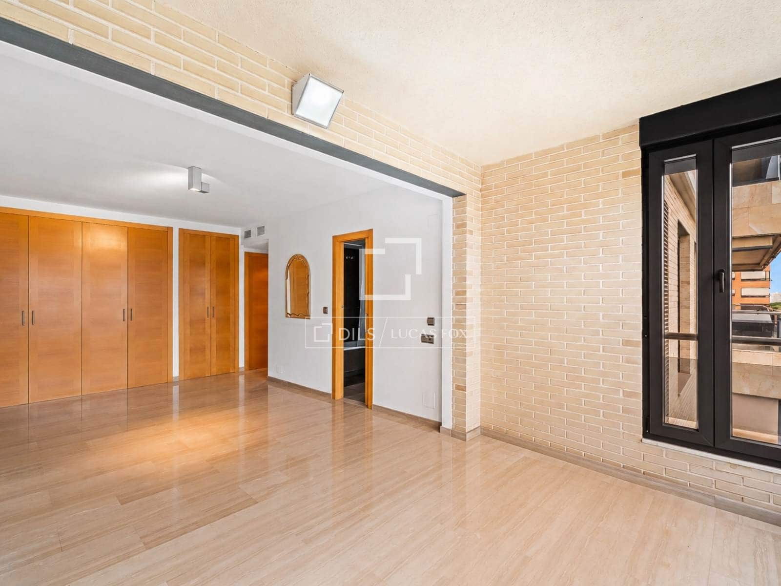 4 chambre Appartement à vendre à Alicante ville avec piscine garage - 1 200 000 € (Ref: 10041828)