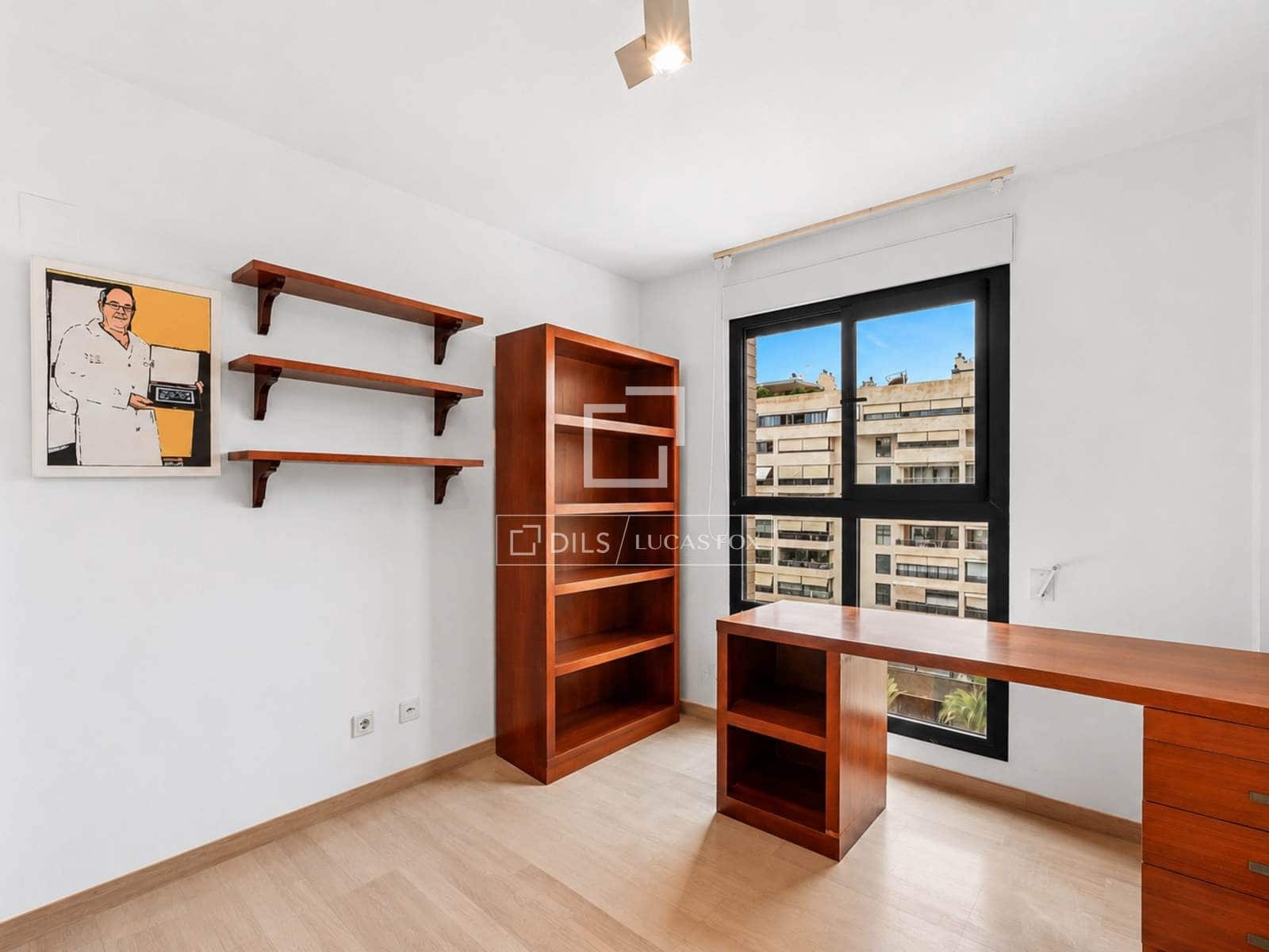 4 chambre Appartement à vendre à Alicante ville avec piscine garage - 1 200 000 € (Ref: 10041828)