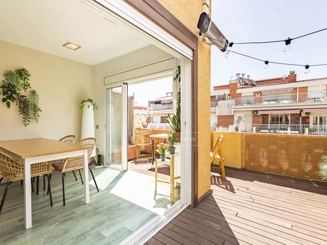 3 chambre Penthouse à vendre à Barcelone ville - 699 000 € (Ref: 10041970)