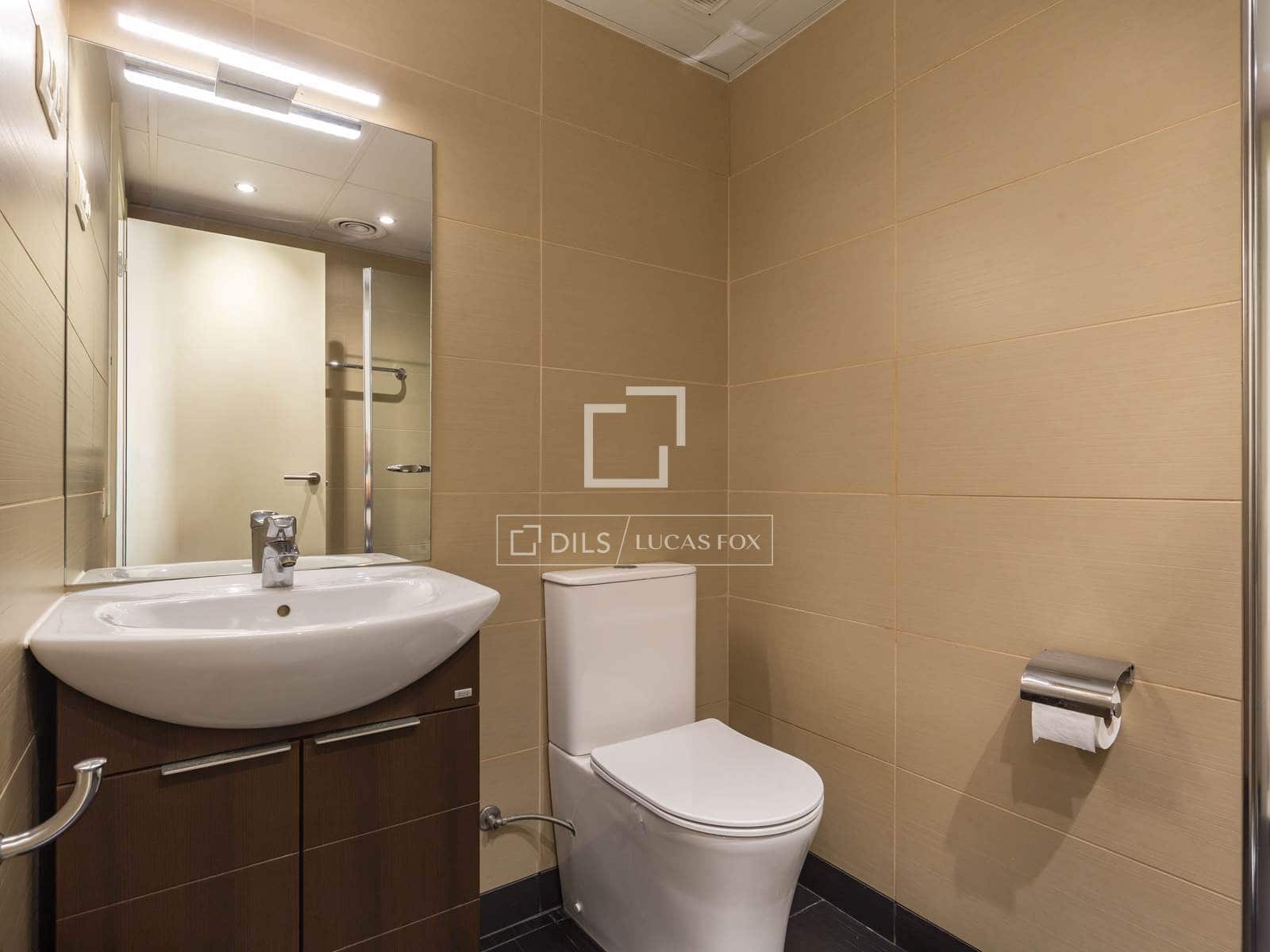 3 bedroom Apartment for sale in Sant Just Desvern with garage - € 540,000 (Ref: 10041971)