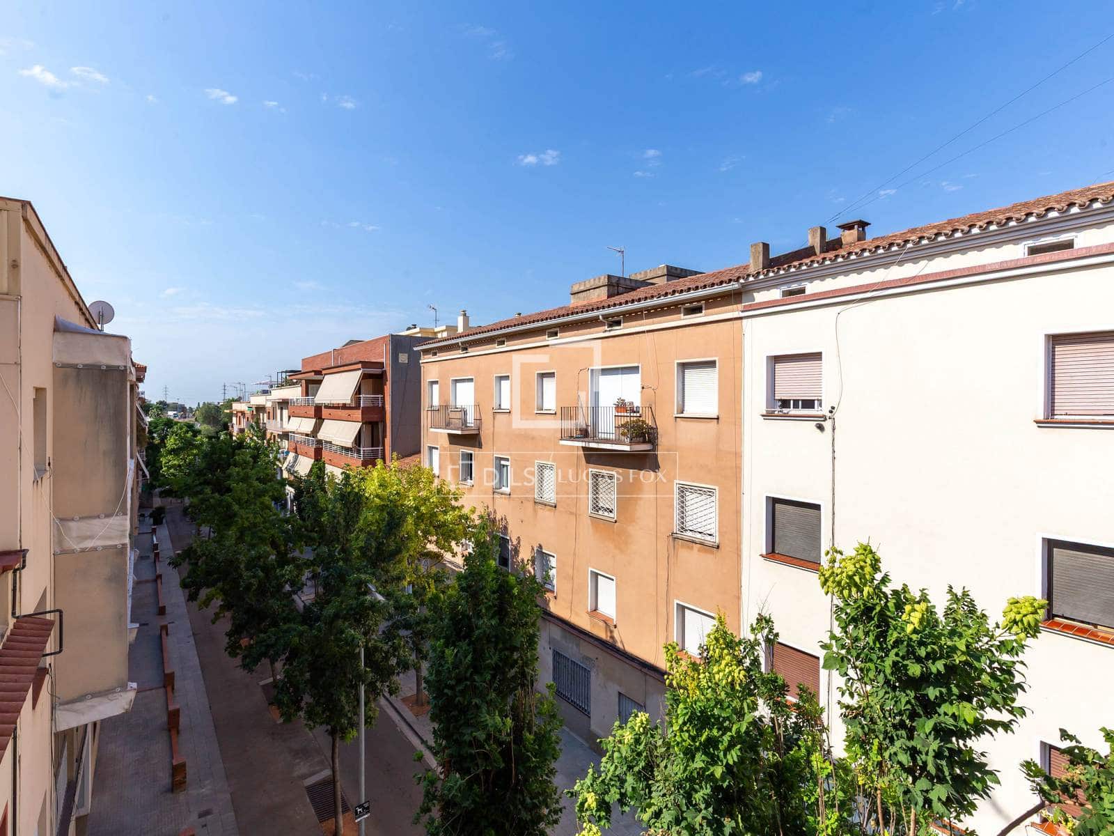 3 bedroom Apartment for sale in Sant Just Desvern with garage - € 540,000 (Ref: 10041971)
