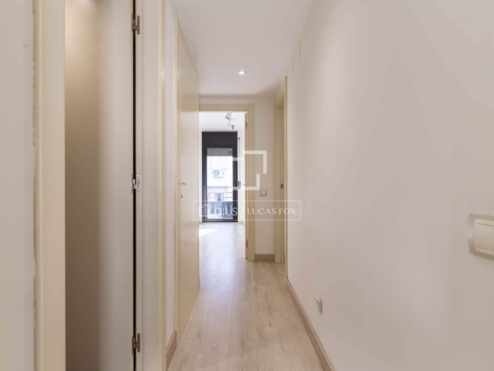 3 bedroom Apartment for sale in Sant Just Desvern with garage - € 540,000 (Ref: 10041971)