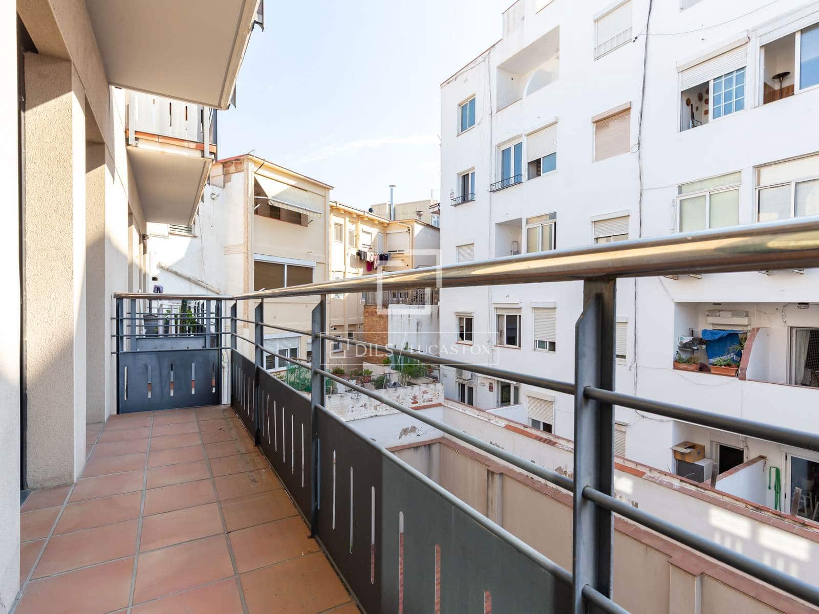 3 bedroom Apartment for sale in Sant Just Desvern with garage - € 540,000 (Ref: 10041971)