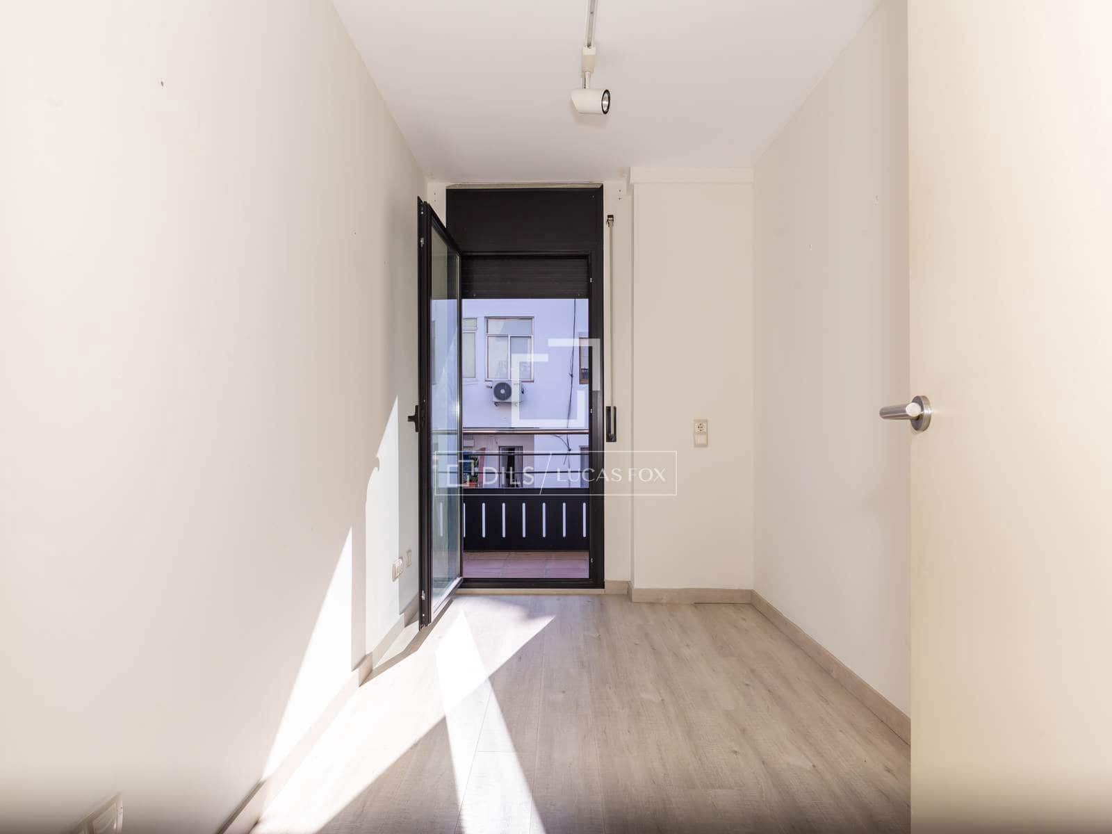 3 bedroom Apartment for sale in Sant Just Desvern with garage - € 540,000 (Ref: 10041971)