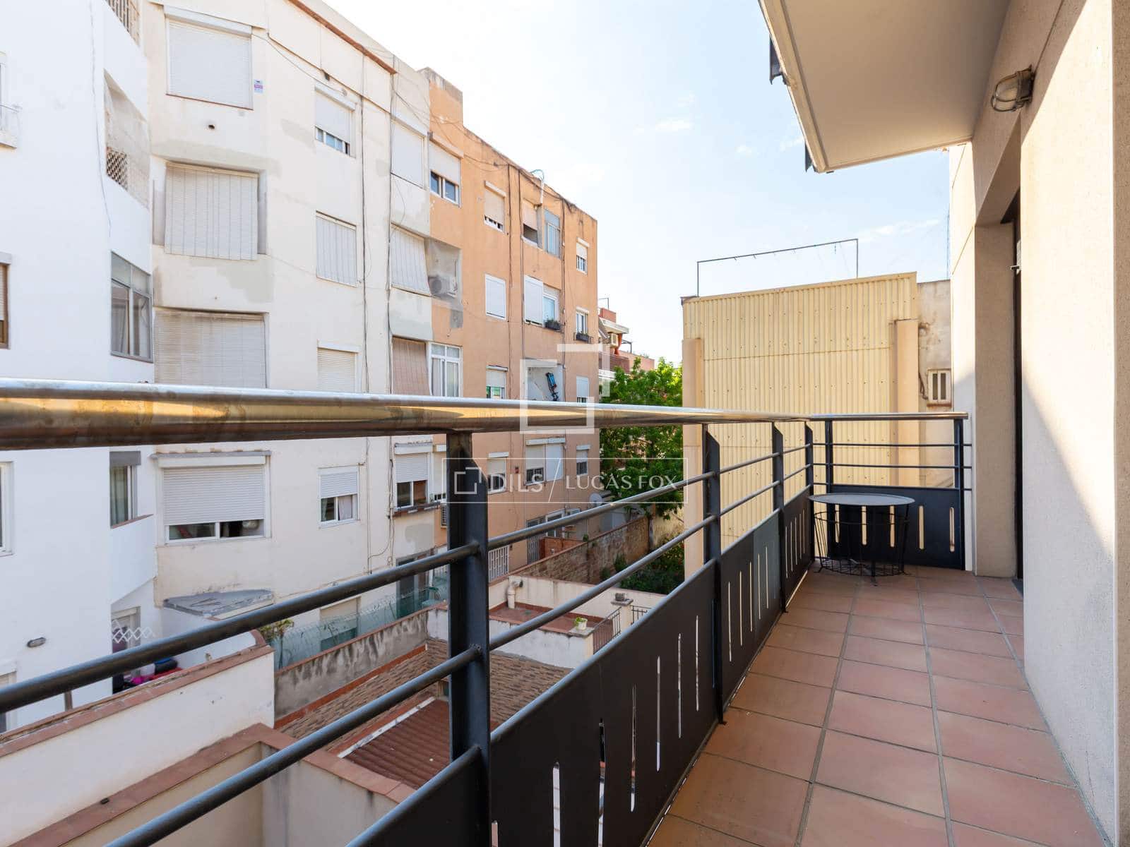3 bedroom Apartment for sale in Sant Just Desvern with garage - € 540,000 (Ref: 10041971)