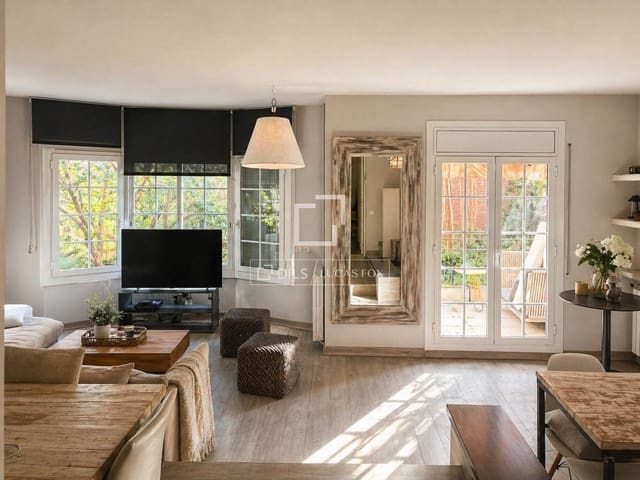 5 quarto Moradia para venda em Esplugues de Llobregat com piscina garagem - 1 550 000 € (Ref: 10041972)
