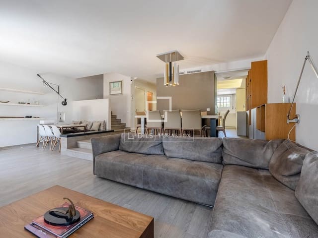 5 sypialnia Willa na sprzedaż w Esplugues de Llobregat z basenem garażem - 1 550 000 € (Ref: 10041972)