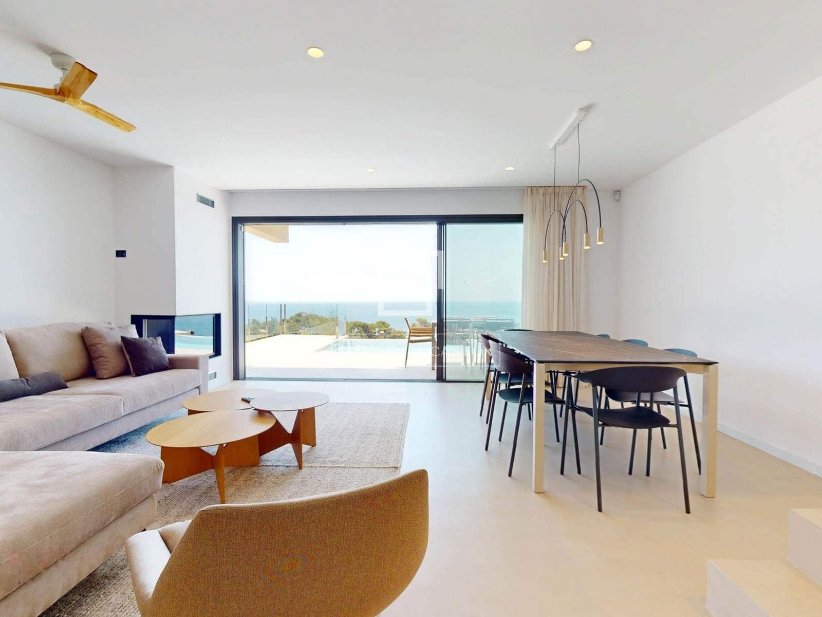 4 soverom Villa til salgs i Tossa de Mar med svømmebasseng garasje - € 1 850 000 (Ref: 10041973)