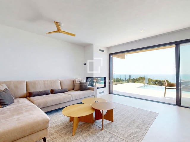 4 bedroom Villa for sale in Tossa de Mar with pool garage - € 1,850,000 (Ref: 10041973)