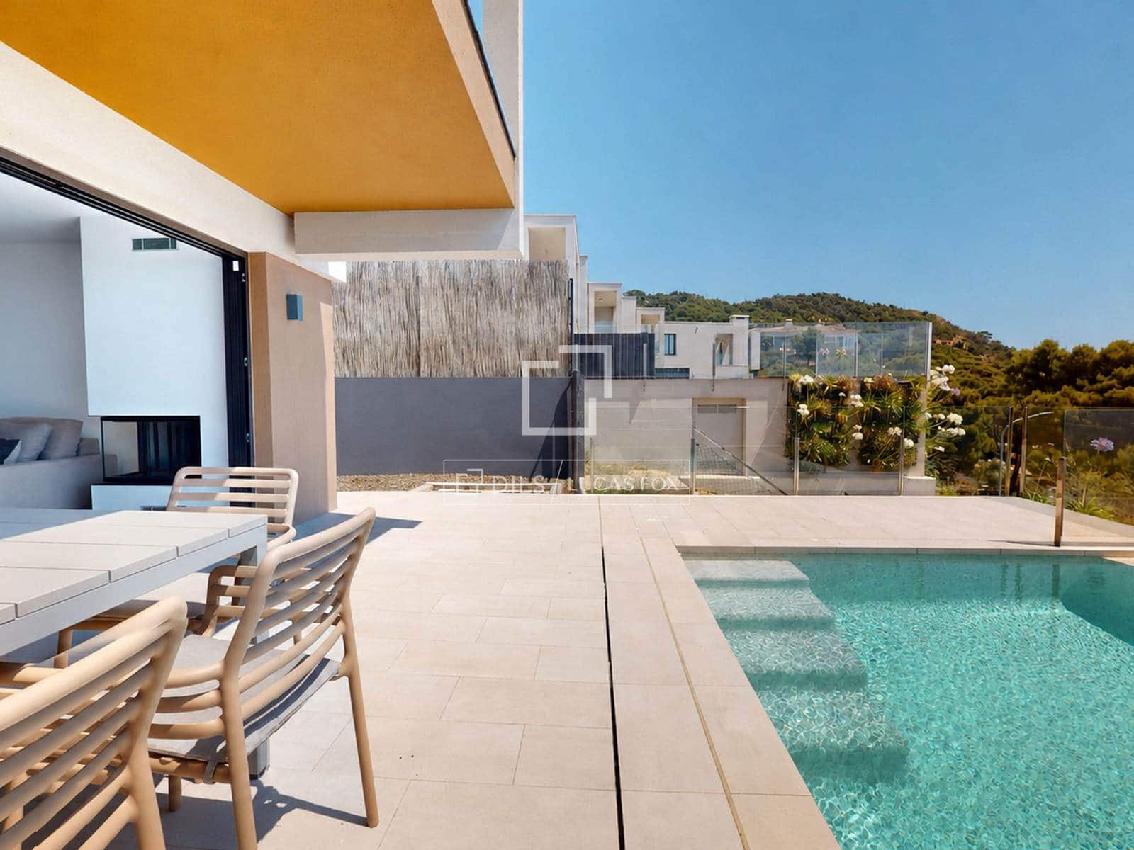 4 soverom Villa til salgs i Tossa de Mar med svømmebasseng garasje - € 1 850 000 (Ref: 10041973)