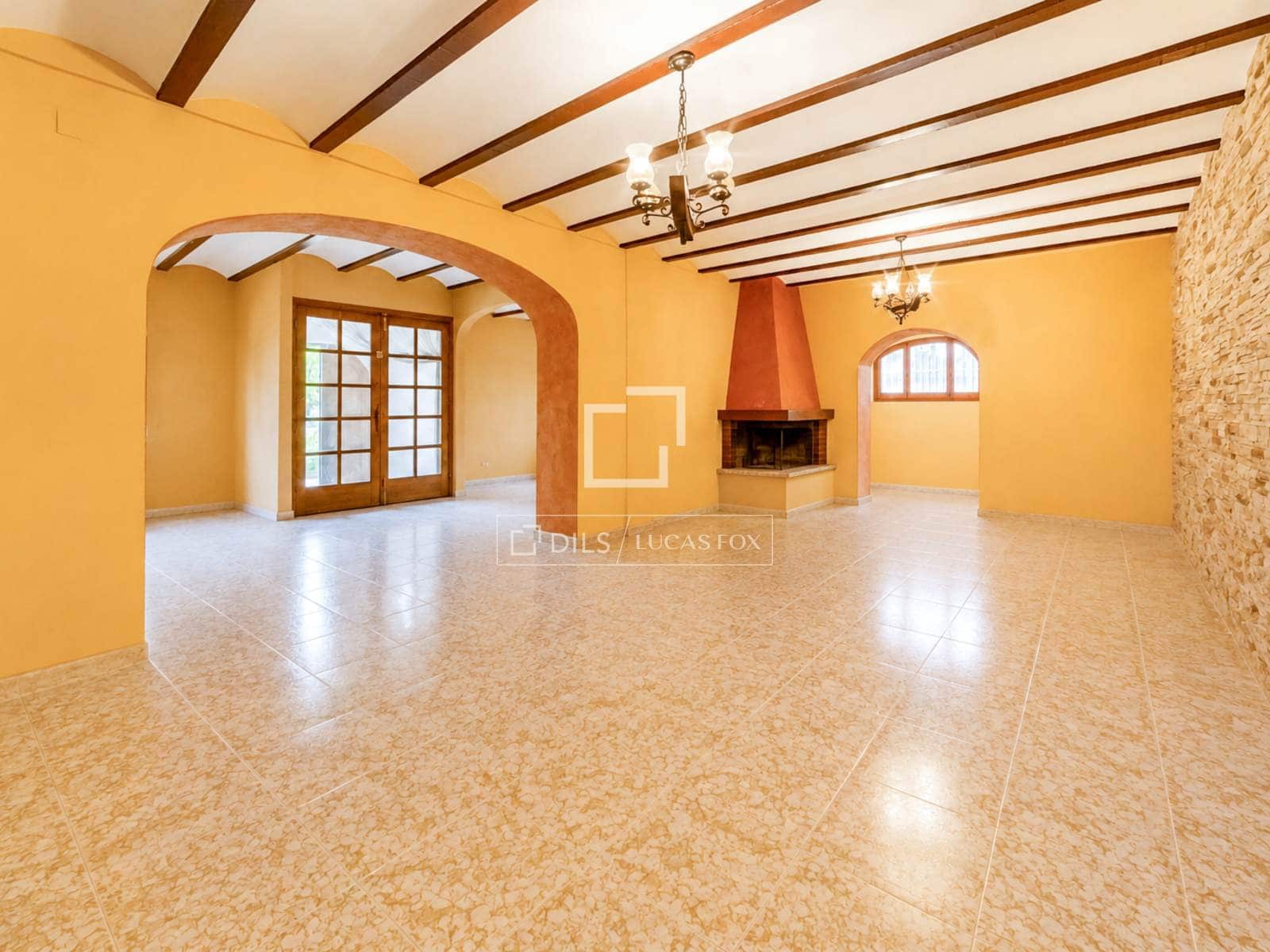 4 sovrum Finca/Hus på landet till salu i La Bisbal del Penedes - 790 000 € (Ref: 10042204)