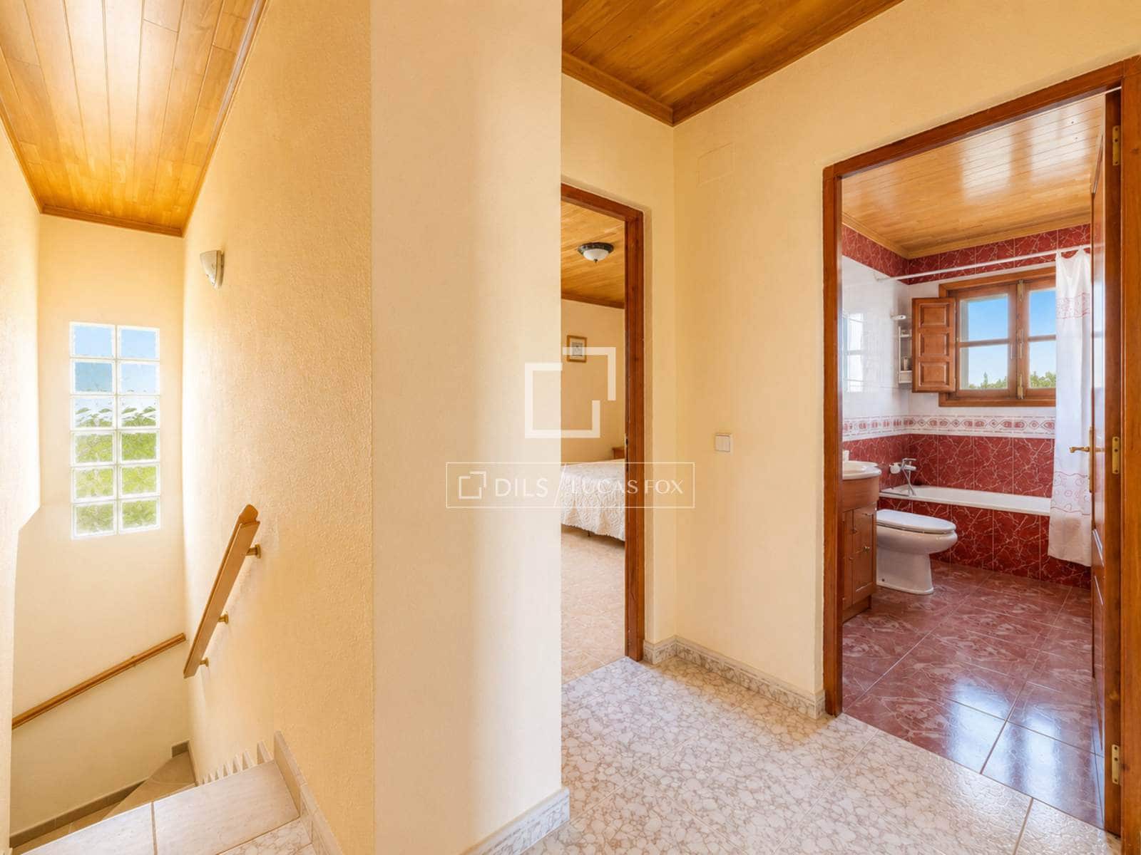4 sovrum Finca/Hus på landet till salu i La Bisbal del Penedes - 790 000 € (Ref: 10042204)
