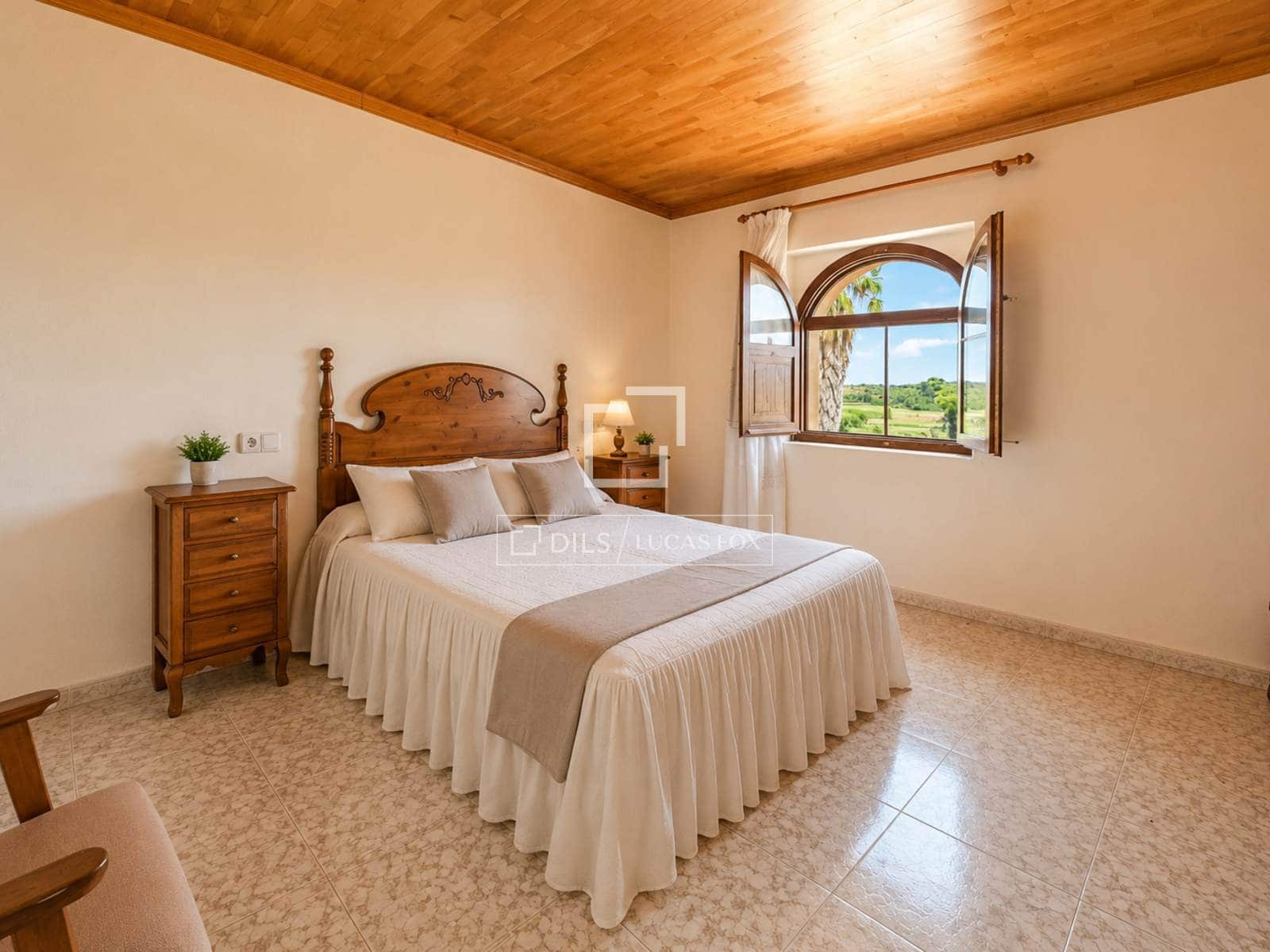 4 sovrum Finca/Hus på landet till salu i La Bisbal del Penedes - 790 000 € (Ref: 10042204)