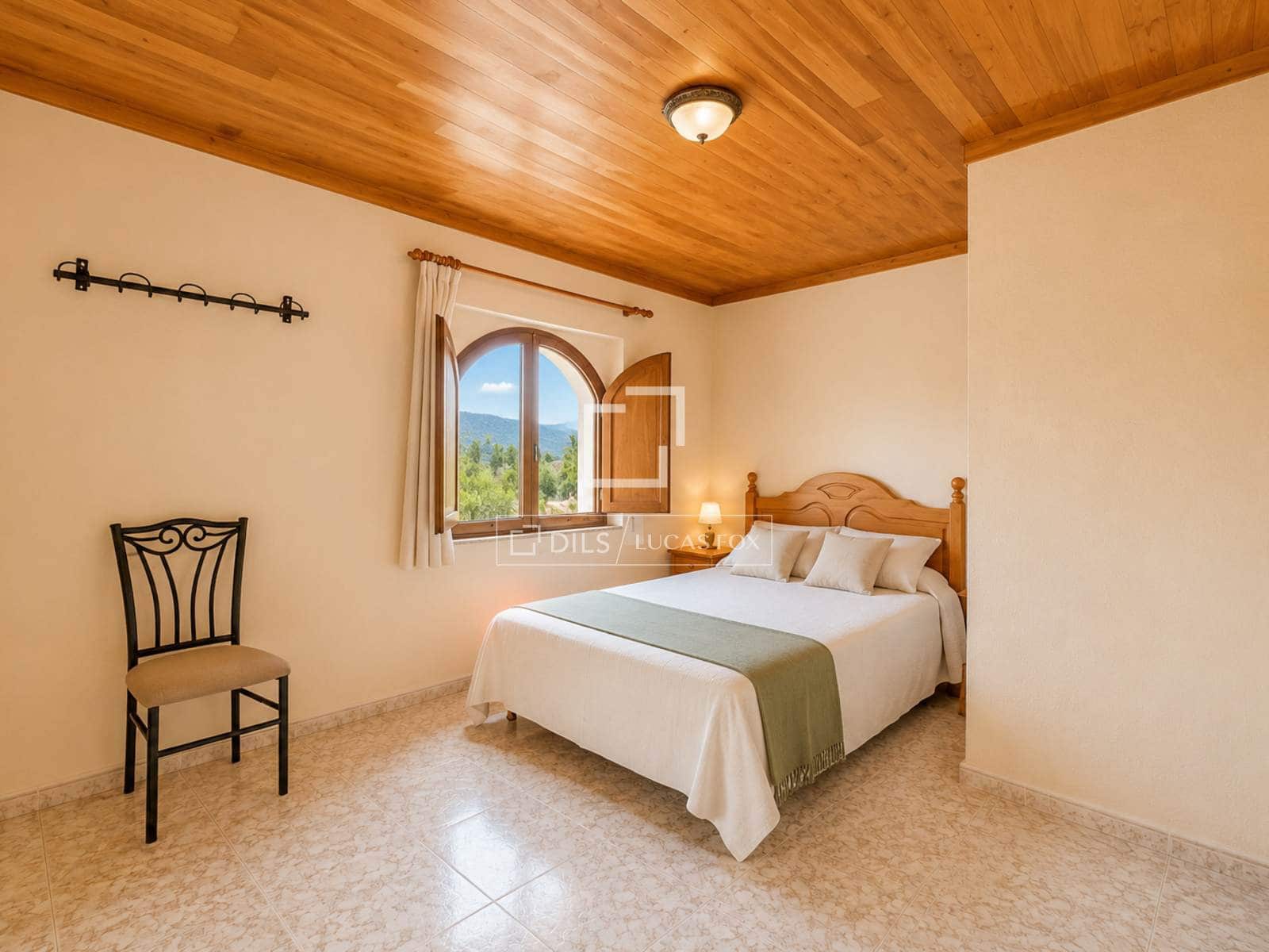 4 sovrum Finca/Hus på landet till salu i La Bisbal del Penedes - 790 000 € (Ref: 10042204)