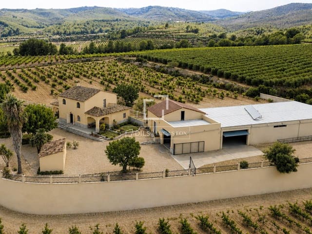 4 sovrum Finca/Hus på landet till salu i La Bisbal del Penedès - 790 000 € (Ref: 10042204)