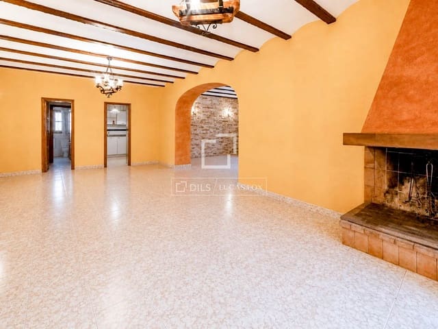 4 sovrum Finca/Hus på landet till salu i La Bisbal del Penedès - 790 000 € (Ref: 10042204)