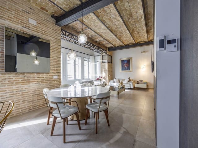 4 slaapkamer Appartement te huur in Valencia stad - € 5.000 (Ref: 10042205)
