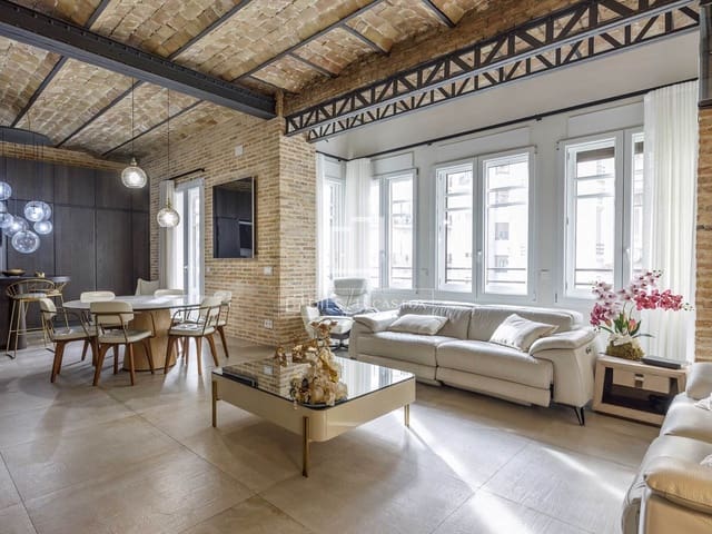 4 slaapkamer Appartement te huur in Valencia stad - € 5.000 (Ref: 10042205)
