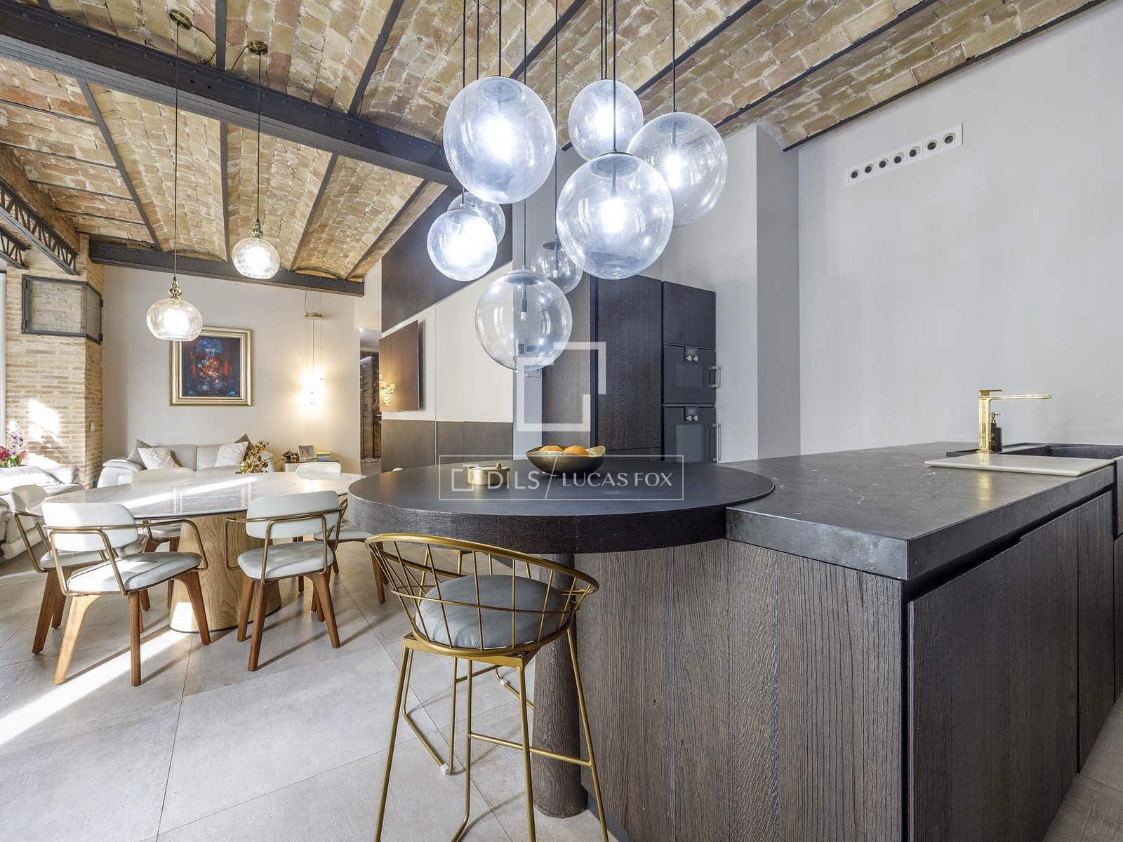 4 slaapkamer Appartement te huur in Valencia stad - € 5.000 (Ref: 10042205)