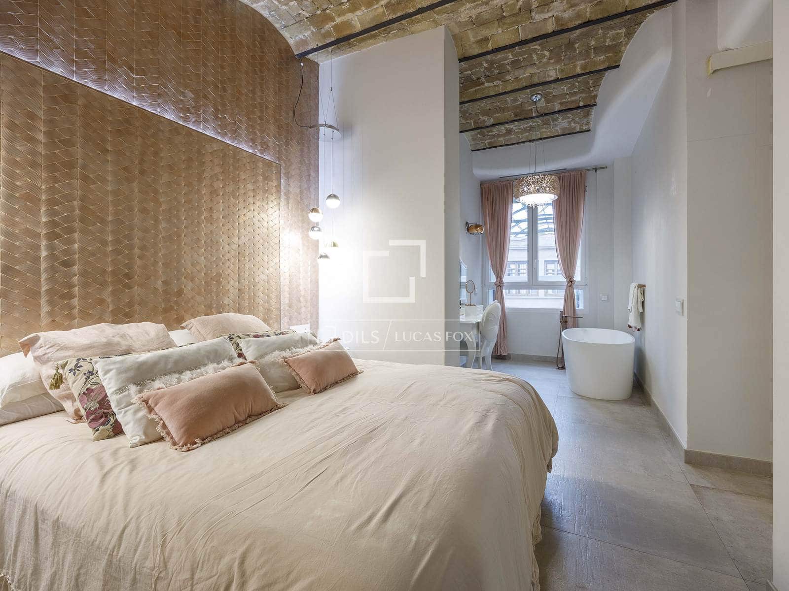 4 slaapkamer Appartement te huur in Valencia stad - € 5.000 (Ref: 10042205)