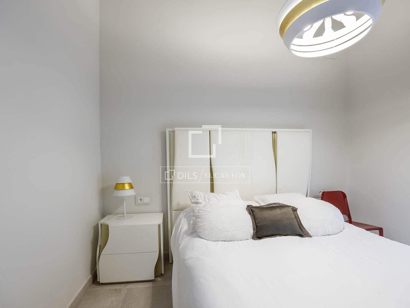 4 slaapkamer Appartement te huur in Valencia stad - € 5.000 (Ref: 10042205)