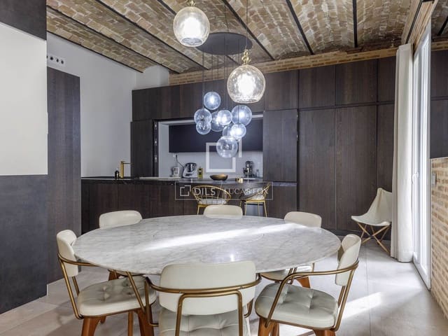 4 slaapkamer Appartement te huur in Valencia stad - € 5.000 (Ref: 10042205)