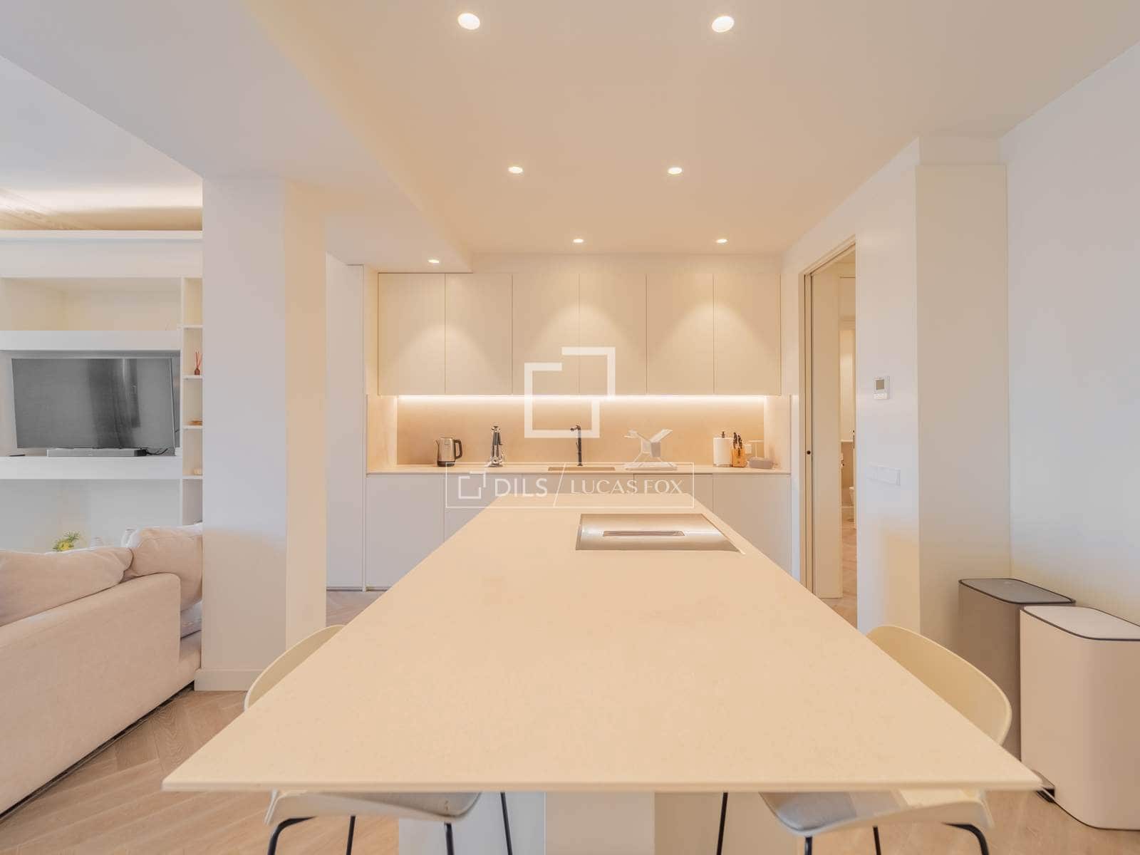 3 soveværelse Lejlighed til leje i Valencia by - € 5.500 (Ref: 10043316)