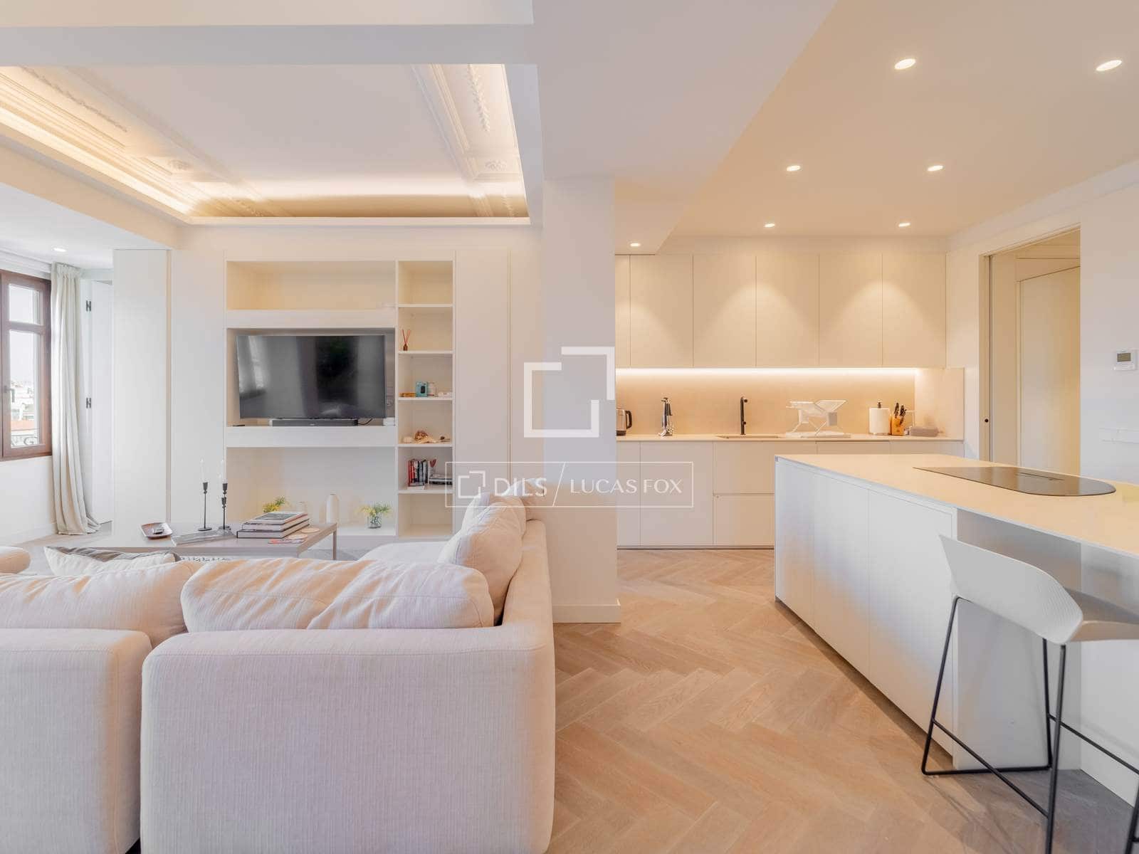 3 soveværelse Lejlighed til leje i Valencia by - € 5.500 (Ref: 10043316)