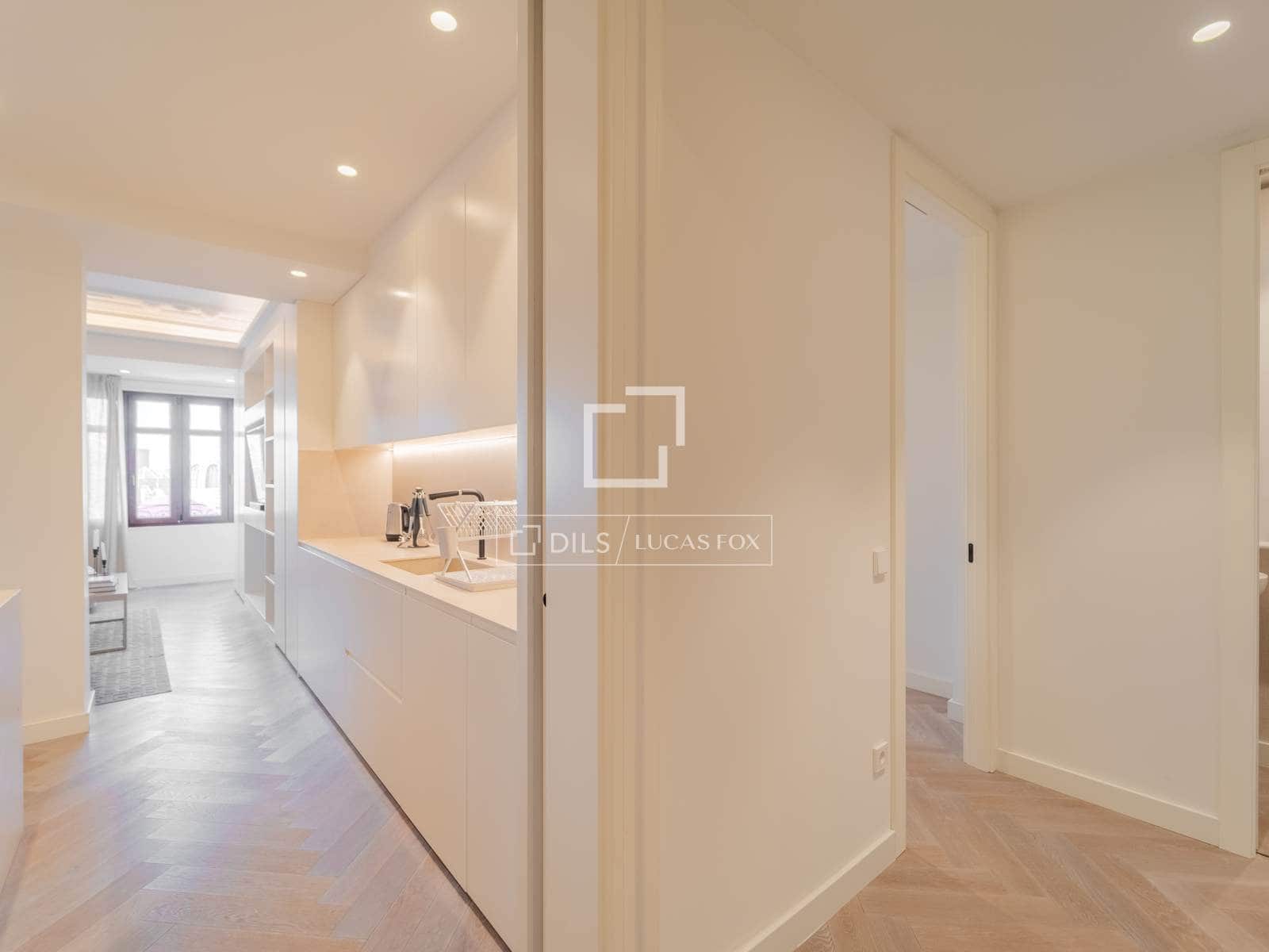 3 soveværelse Lejlighed til leje i Valencia by - € 5.500 (Ref: 10043316)