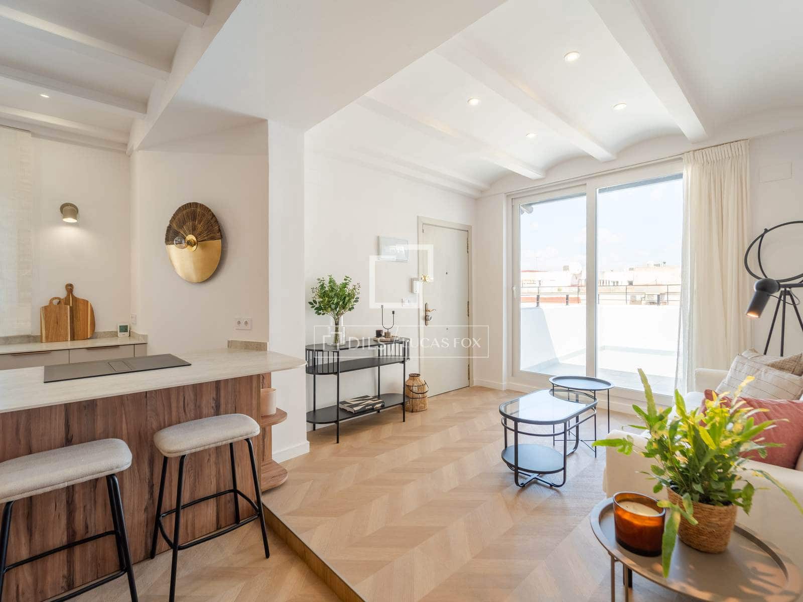 Apartamento de 2 habitaciones en València ciudad en alquiler - 2.300 € (Ref: 10043466)