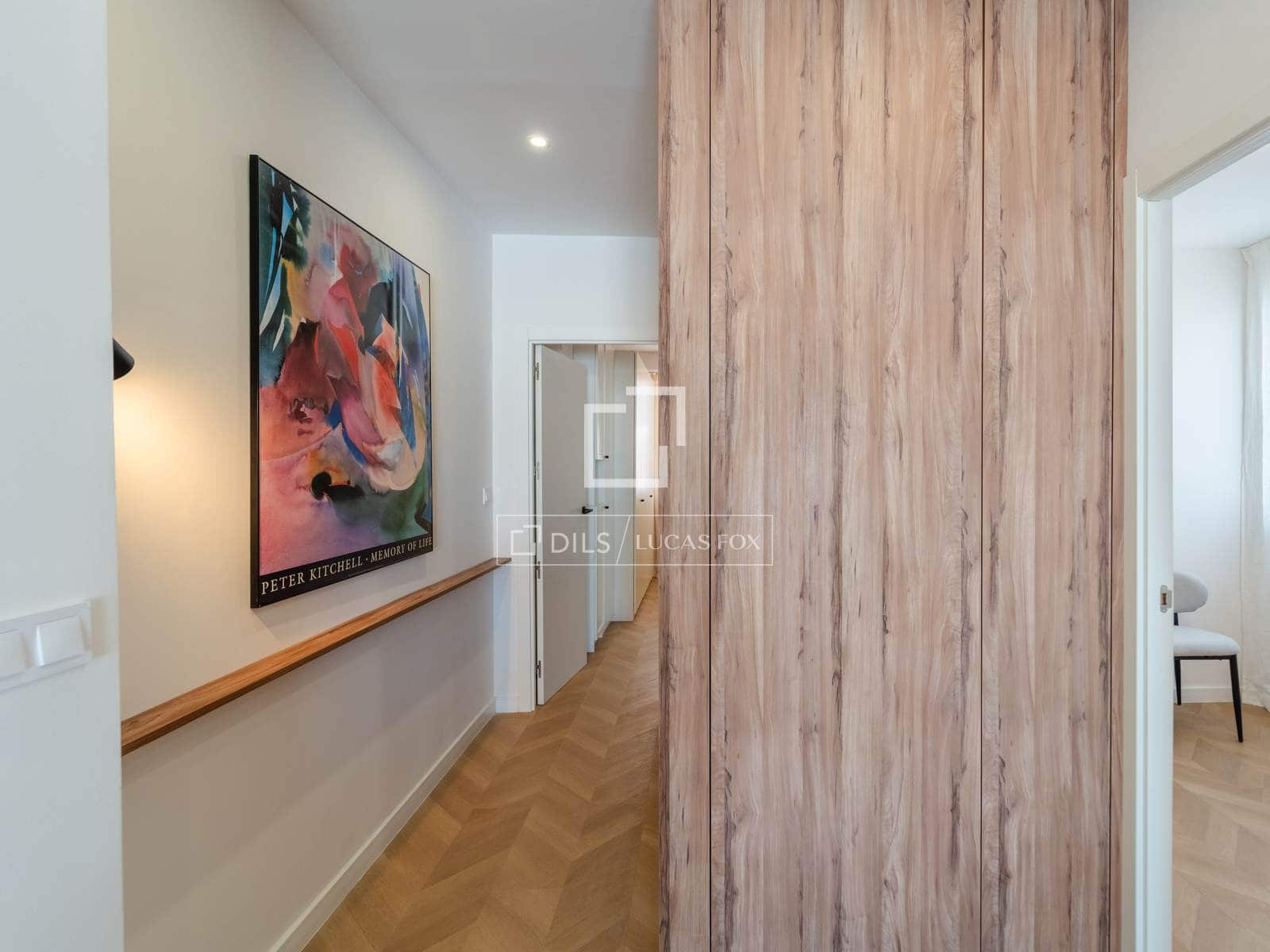 Apartamento de 2 habitaciones en València ciudad en alquiler - 2.300 € (Ref: 10043466)