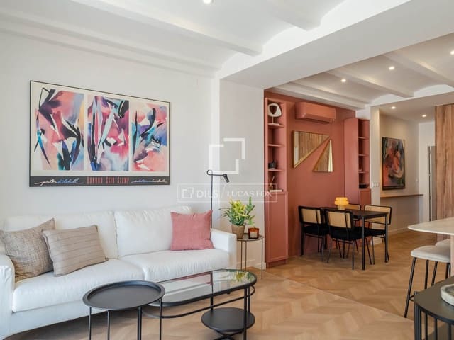 Apartamento de 2 habitaciones en València ciudad en alquiler - 2.300 € (Ref: 10043466)