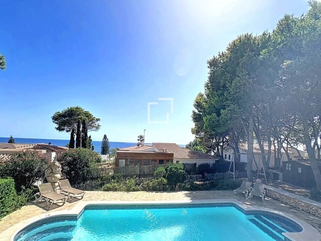 4 soverom Villa til salgs i San Luis / Sant Lluís med svømmebasseng garasje - € 1 700 000 (Ref: 10043589)