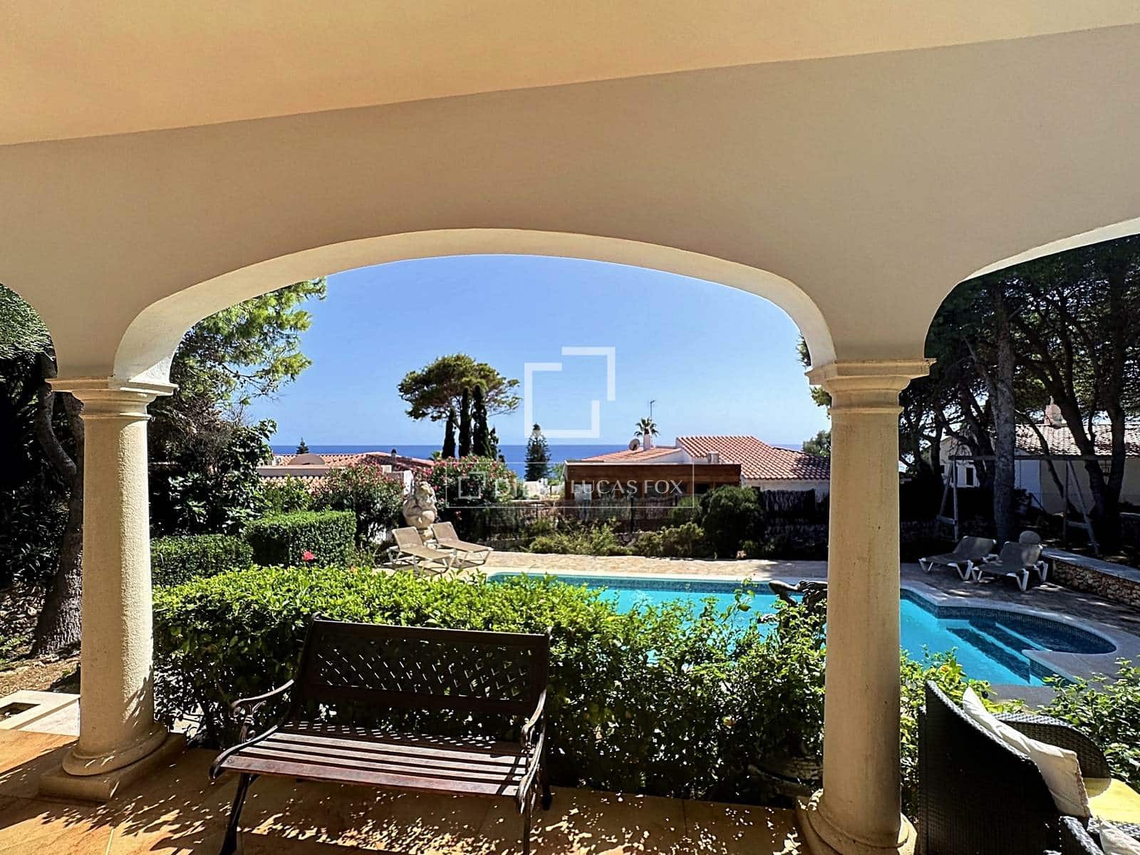 4 soverom Villa til salgs i San Luis / Sant Lluis med svømmebasseng garasje - € 1 700 000 (Ref: 10043589)