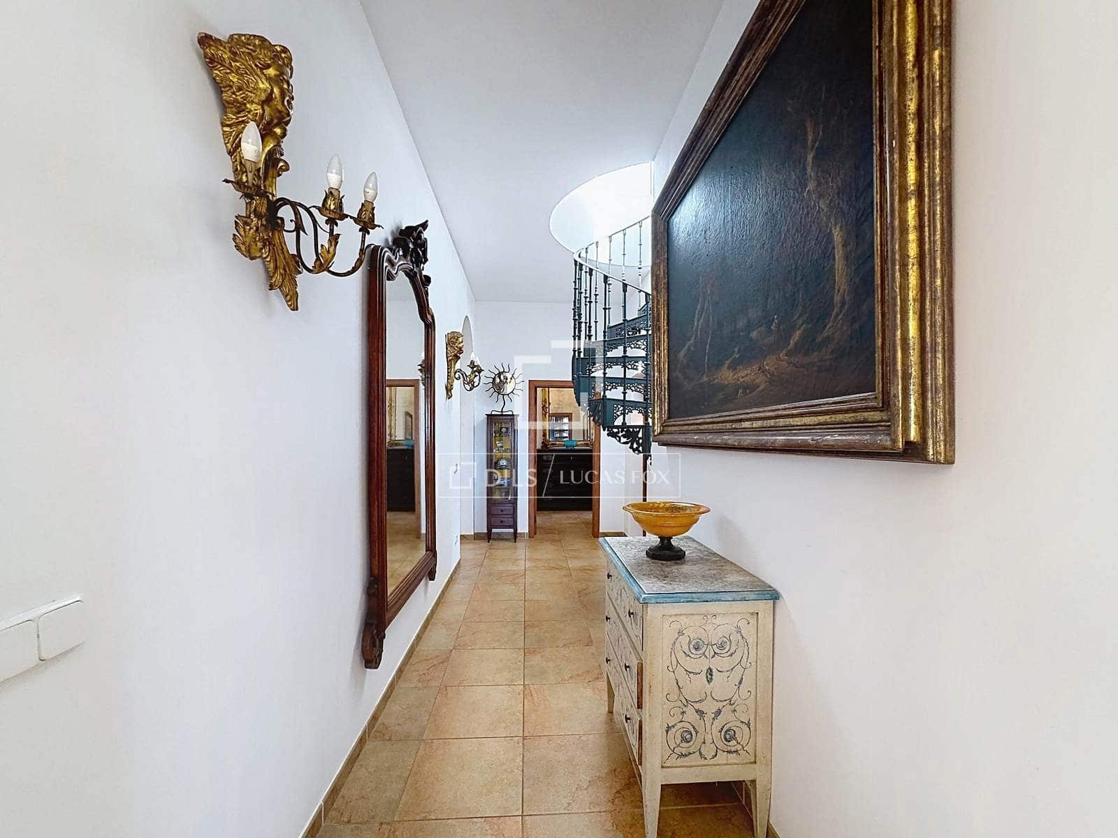 4 soverom Villa til salgs i San Luis / Sant Lluis med svømmebasseng garasje - € 1 700 000 (Ref: 10043589)