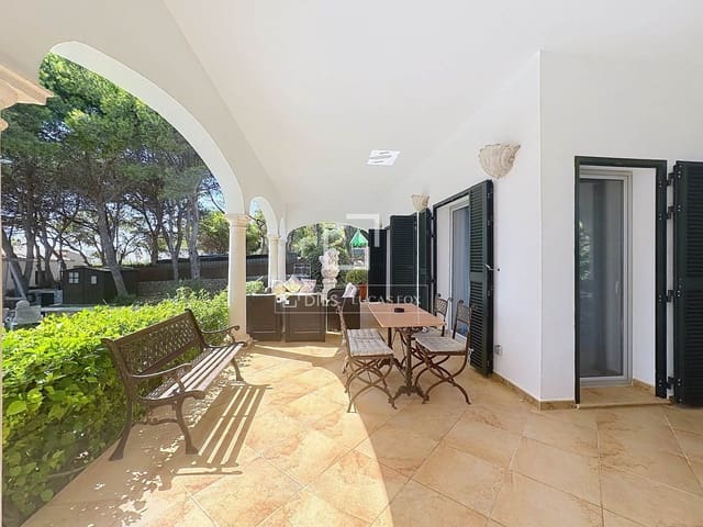 4 soverom Villa til salgs i San Luis / Sant Lluís med svømmebasseng garasje - € 1 700 000 (Ref: 10043589)