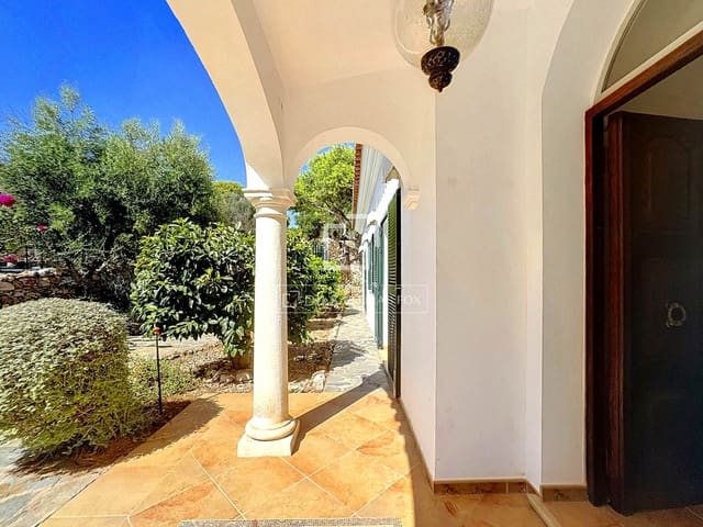 4 soverom Villa til salgs i San Luis / Sant Lluís med svømmebasseng garasje - € 1 700 000 (Ref: 10043589)