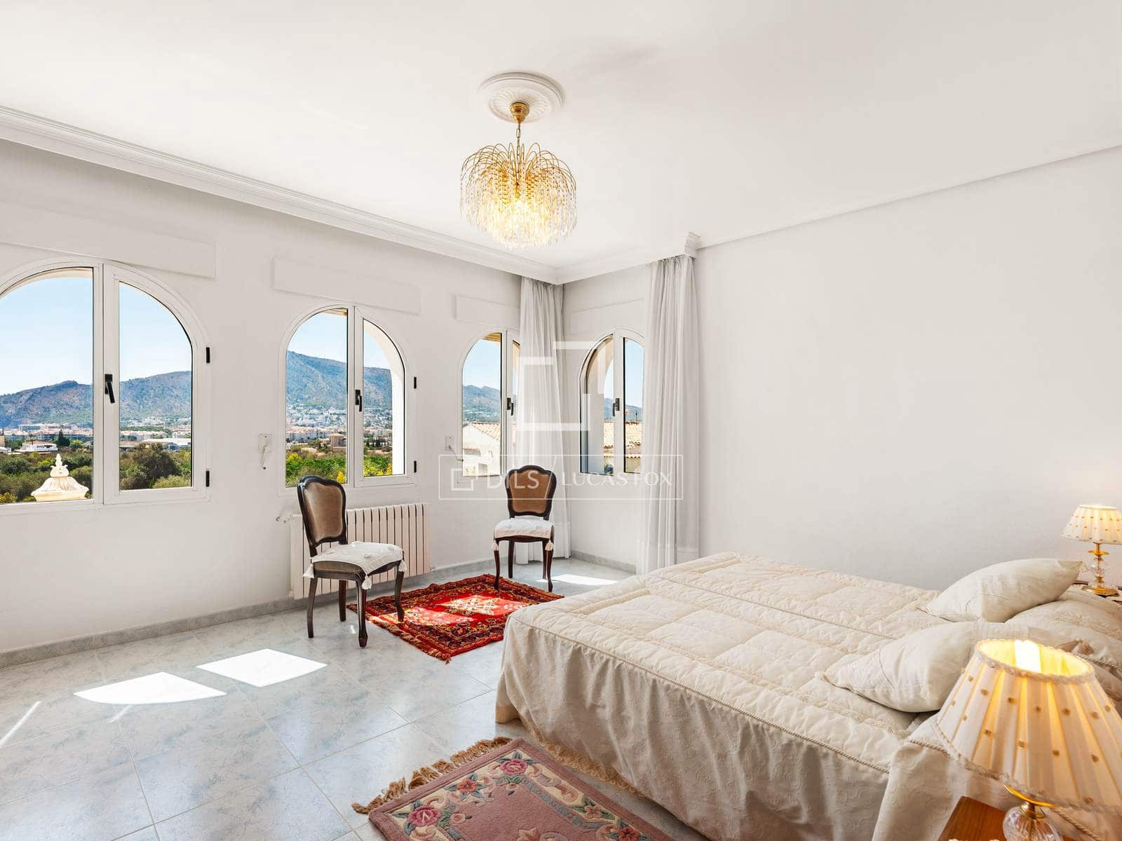 4 slaapkamer Villa te koop in Alfaz del Pi / L'Alfas del Pi met zwembad garage - € 3.500.000 (Ref: 10045464)