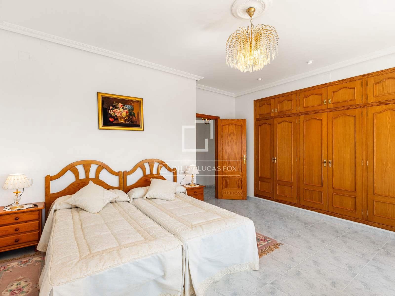 4 slaapkamer Villa te koop in Alfaz del Pi / L'Alfas del Pi met zwembad garage - € 3.500.000 (Ref: 10045464)