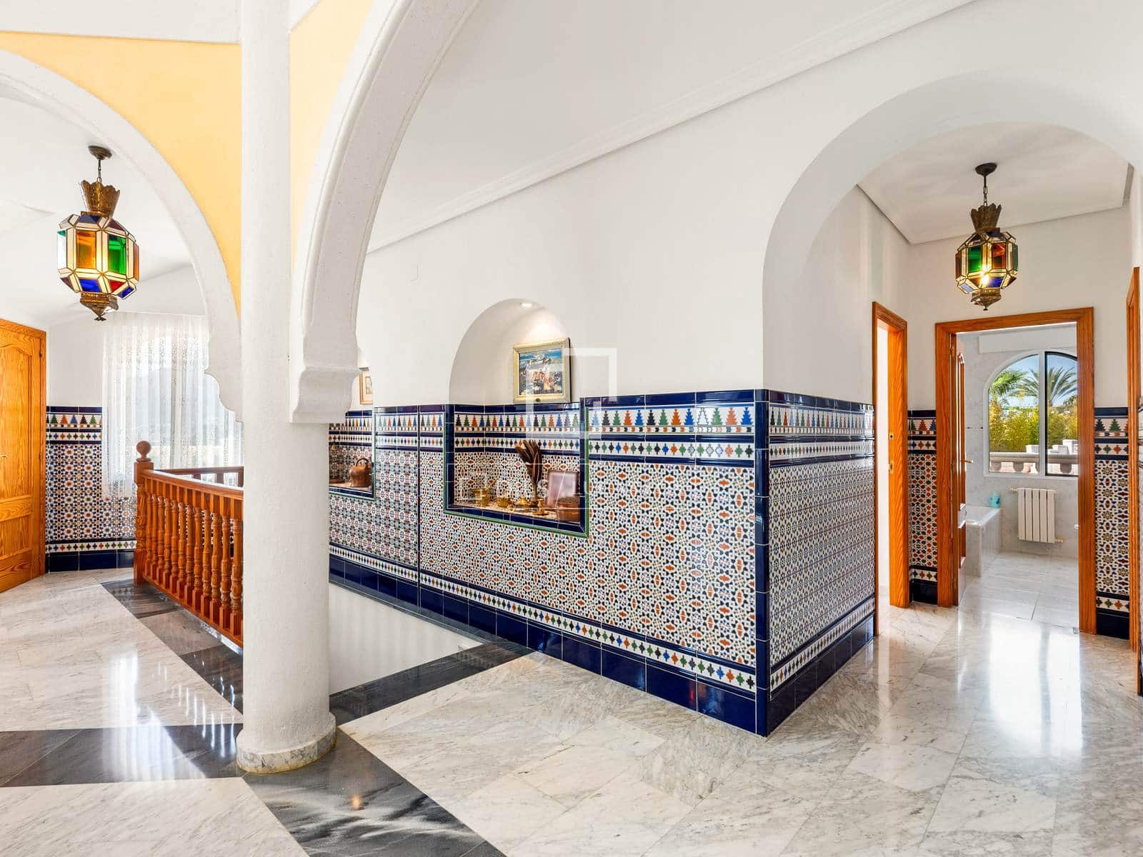4 slaapkamer Villa te koop in Alfaz del Pi / L'Alfas del Pi met zwembad garage - € 3.500.000 (Ref: 10045464)