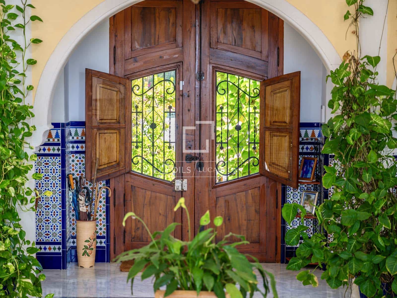 4 slaapkamer Villa te koop in Alfaz del Pi / L'Alfas del Pi met zwembad garage - € 3.500.000 (Ref: 10045464)