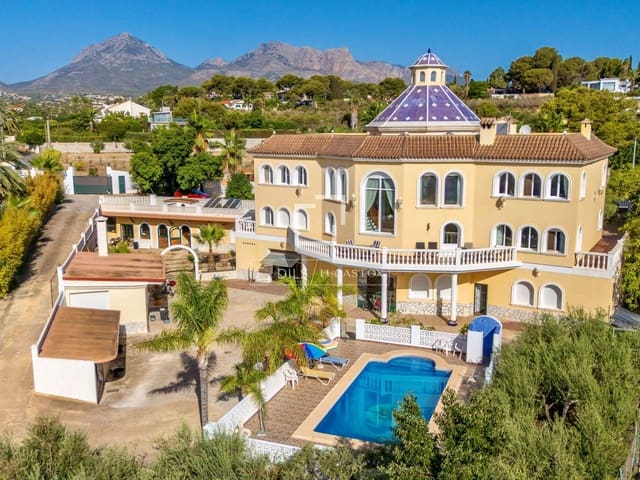 4 slaapkamer Finca/Landhuis te koop in Alfaz del Pi / L'Alfàs del Pi met zwembad garage - € 3.500.000 (Ref: 10045464)