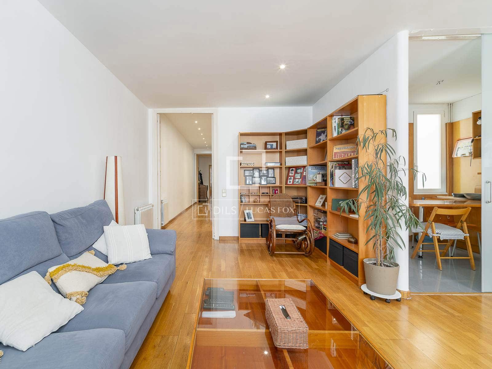 3 soveværelse Lejlighed til salg i Barcelona by - € 825.000 (Ref: 10045465)