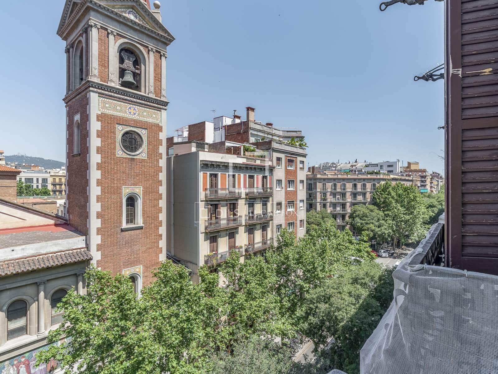 3 soveværelse Lejlighed til salg i Barcelona by - € 825.000 (Ref: 10045465)