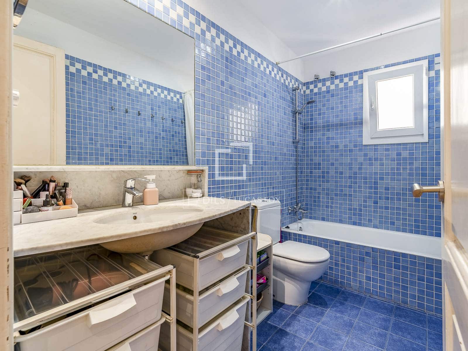 3 soveværelse Lejlighed til salg i Barcelona by - € 825.000 (Ref: 10045465)